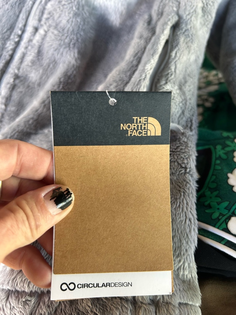 The North Face Black and Brown Logo Hang Tag women’s coat Medium